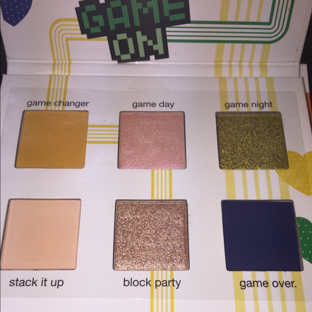 🖤Game On Tetris X Ipsy Palette🖤